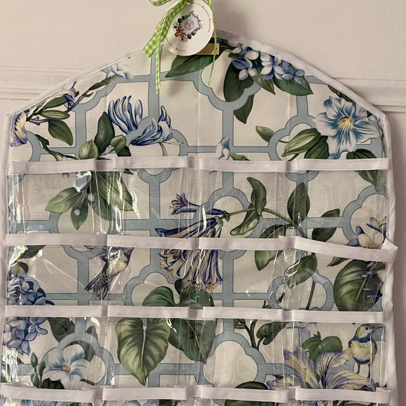 Bunny Bradley Designs Jewelry Caddie - Picture 5 of 5